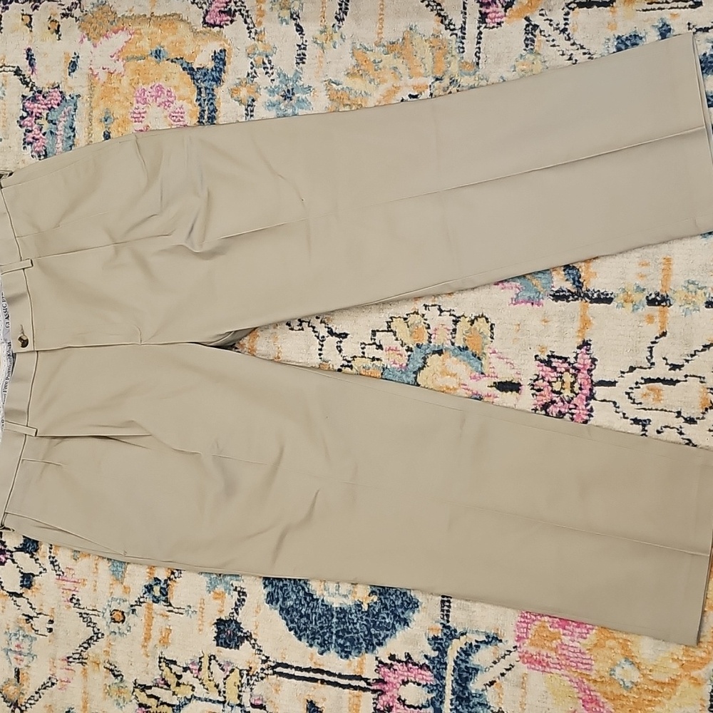 Haggar Premium No Iron Khaki Class Fit Pleated Pant - Size 42x29